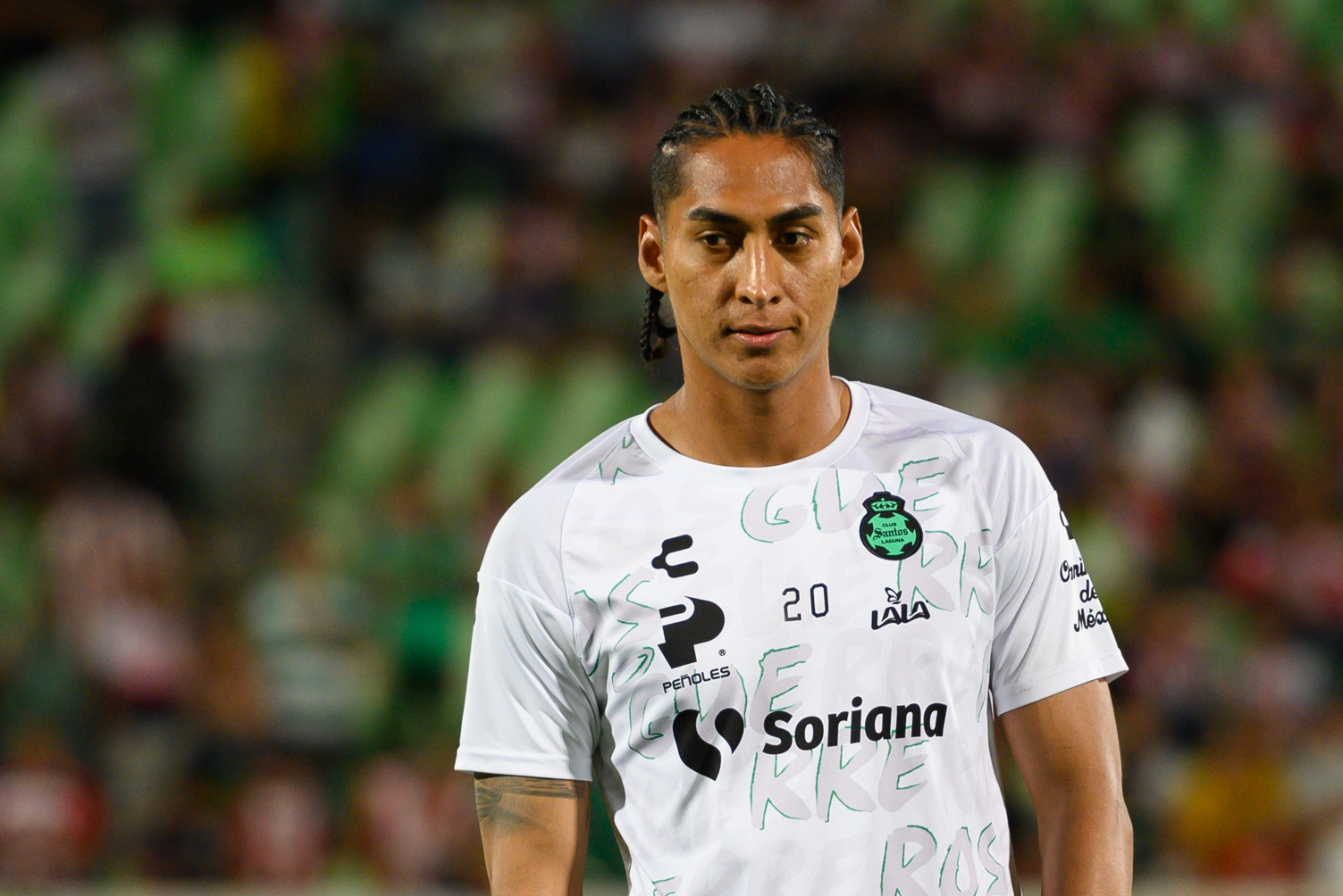 Hugo Rodríguez deja oficialmente Santos Laguna