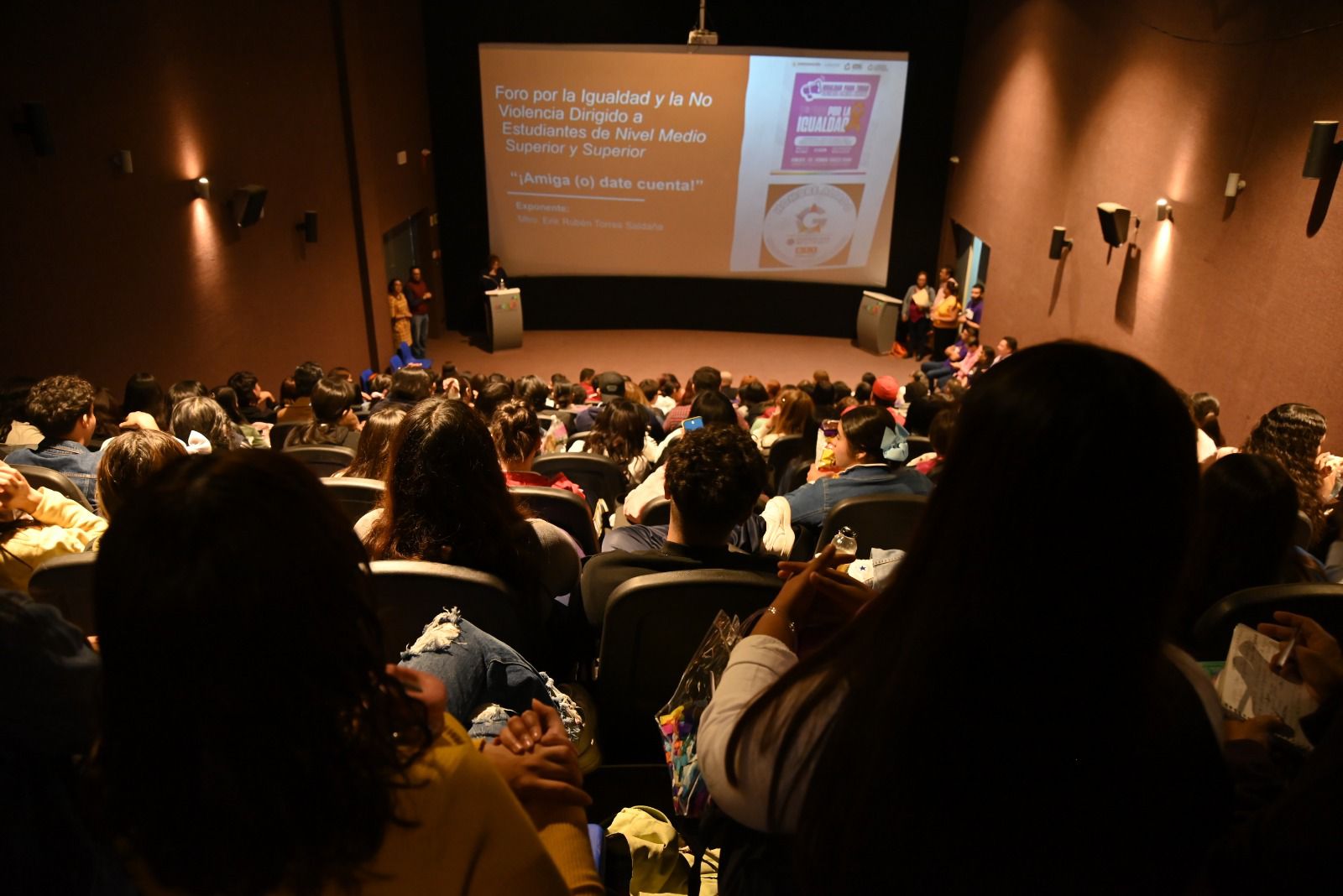 Primer foro para la igualdad y no violencia reúne a jóvenes en Gómez Palacio