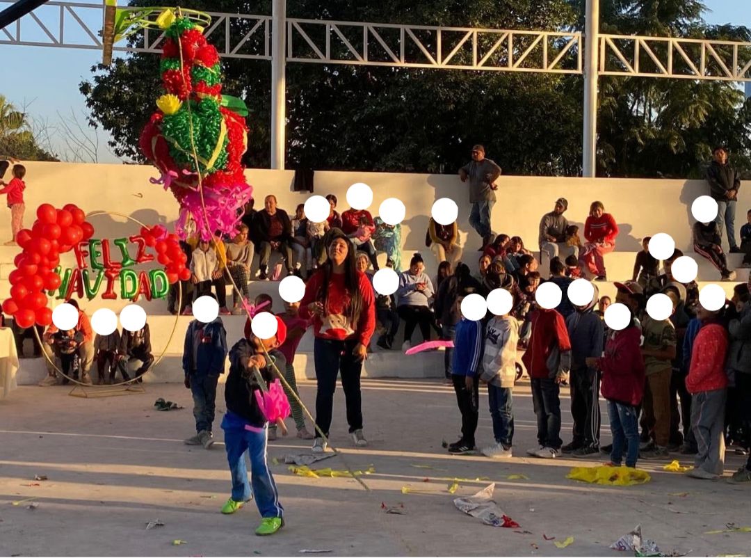 Invitan a apadrinar a niños y niñas de casas hogar con un regalo para Navidad