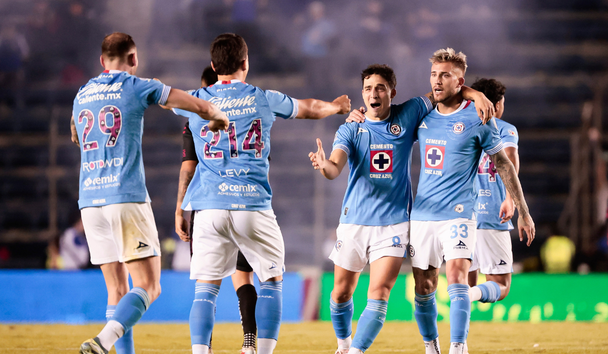 Cruz Azul consigue remontada épica frente a Xolos