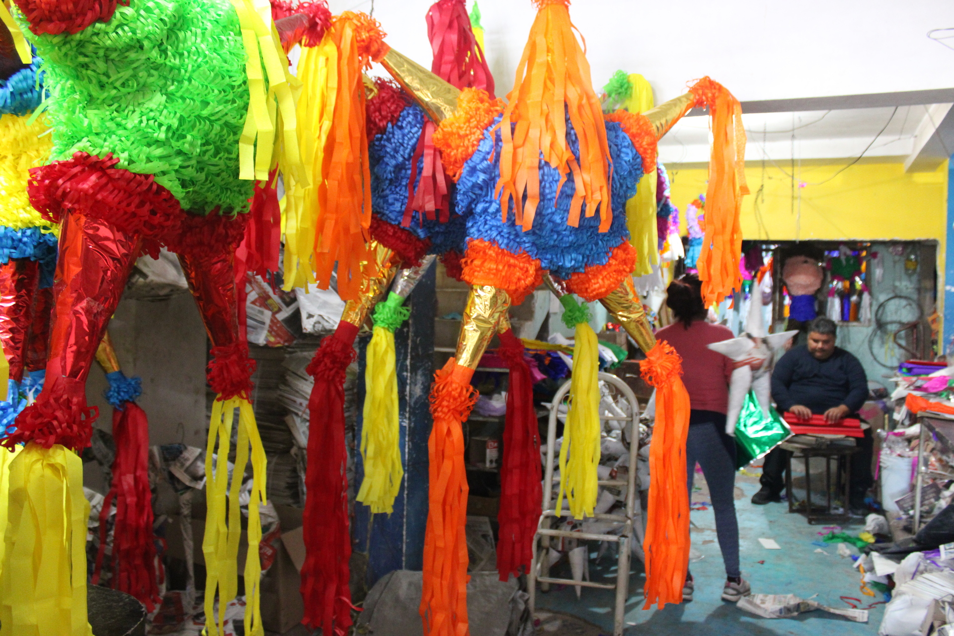 San Isidro es conocido como el centro piñatero de La Laguna