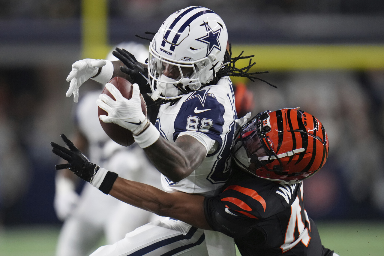 Cincinnati supo aguantar los ataques de la ofensiva local para imponerse 27-20 en el AT&T Stadium, hogar de Dallas.