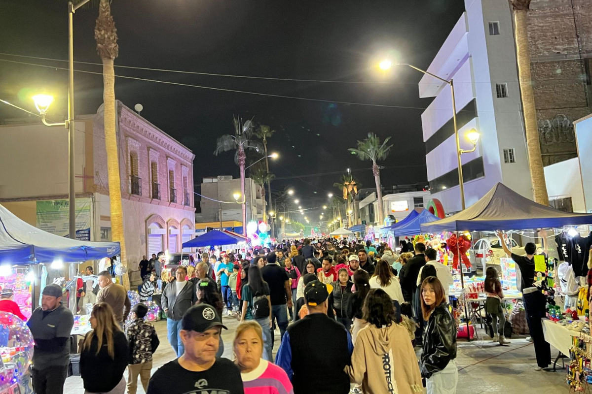 Gómez Palacio invita a apoyar a emprendedores en el Mercadito Navideño