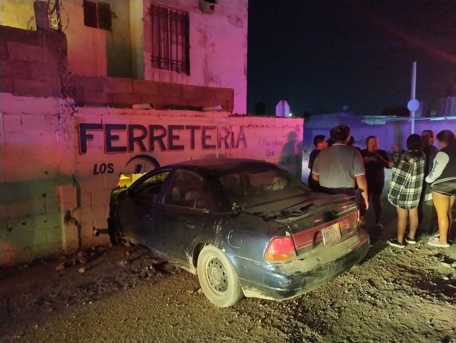 Joven impacta contra barda en Gómez Palacio (EL SIGLO DE TORREÓN)