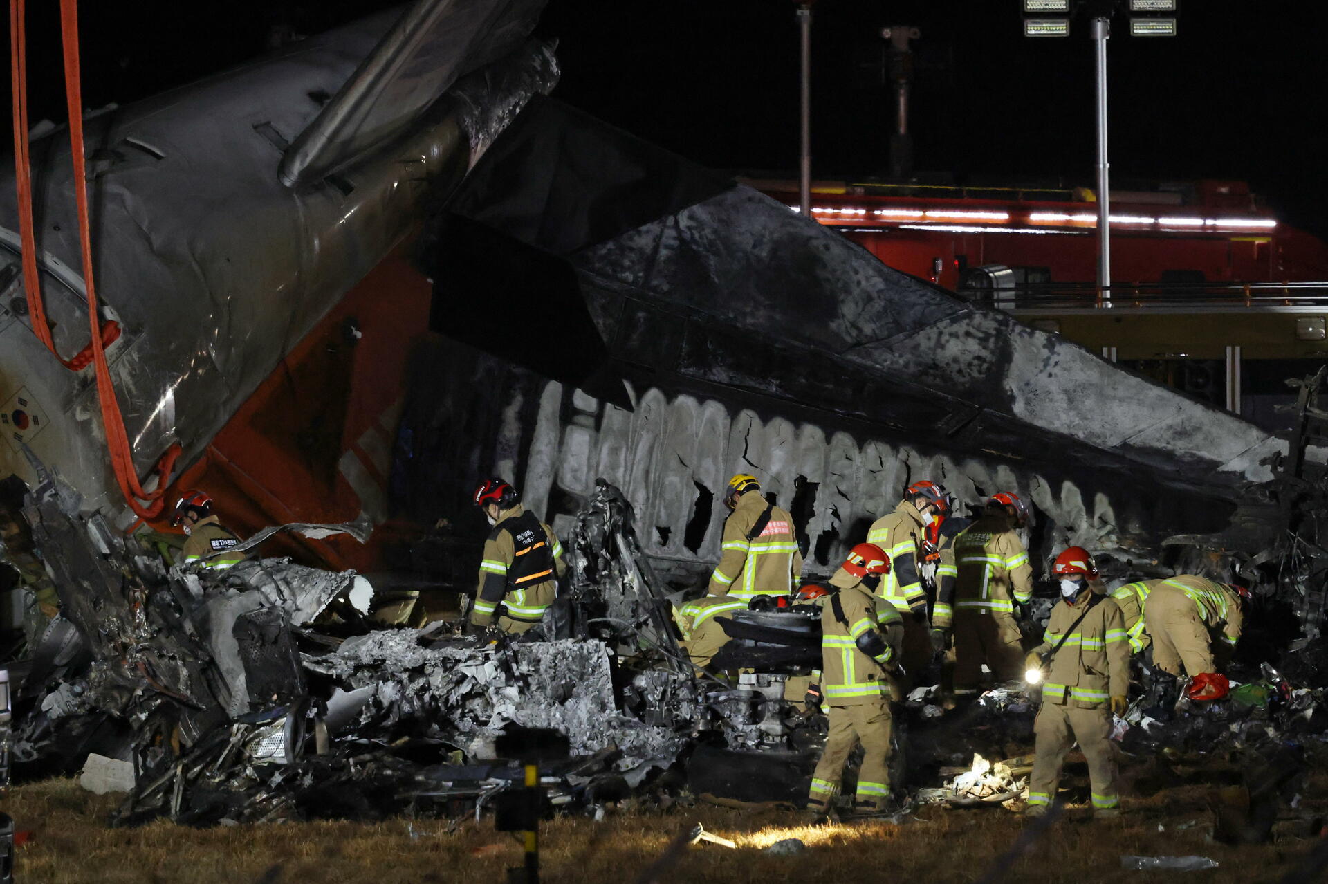 Fatal accidente aéreo cobra decenas de vidas en Corea del Sur