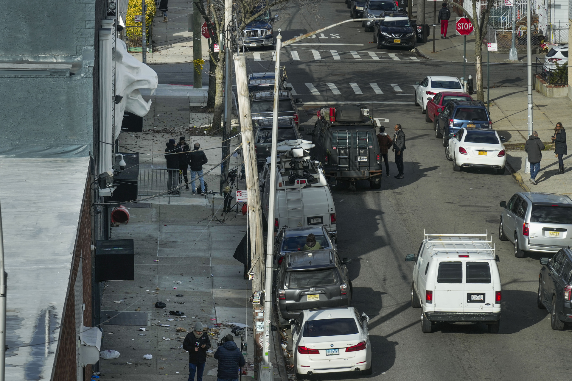 Tiroteo ocurrido en la noche del miércoles en el barrio neoyorquino de Queens. (AP)