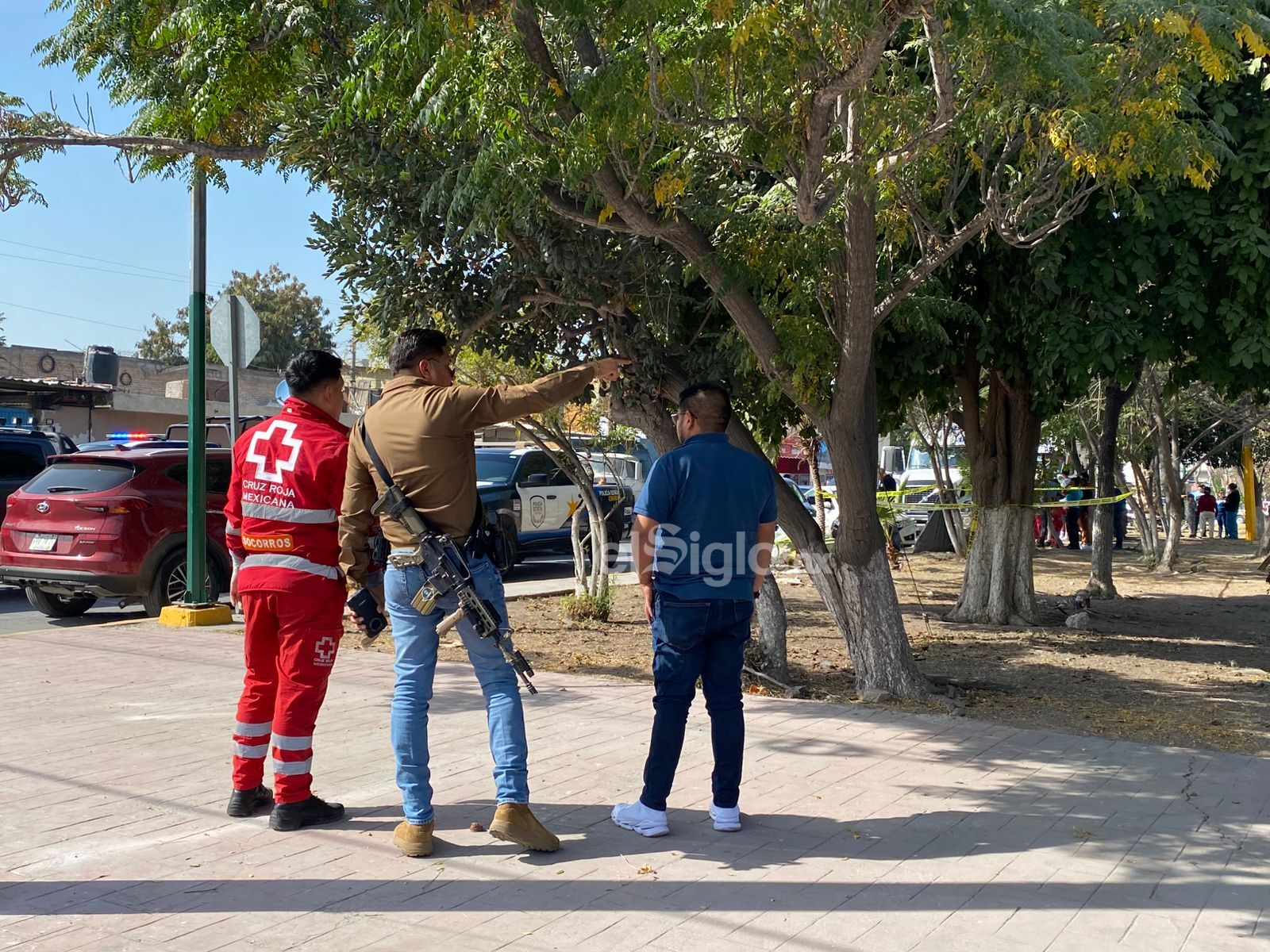 Atacan a tiros a dos hermanos en colonia Abastos de Torreón