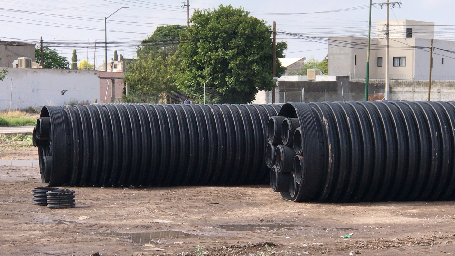 Exigirán vecinos de Torreón terminar drenaje pluvial