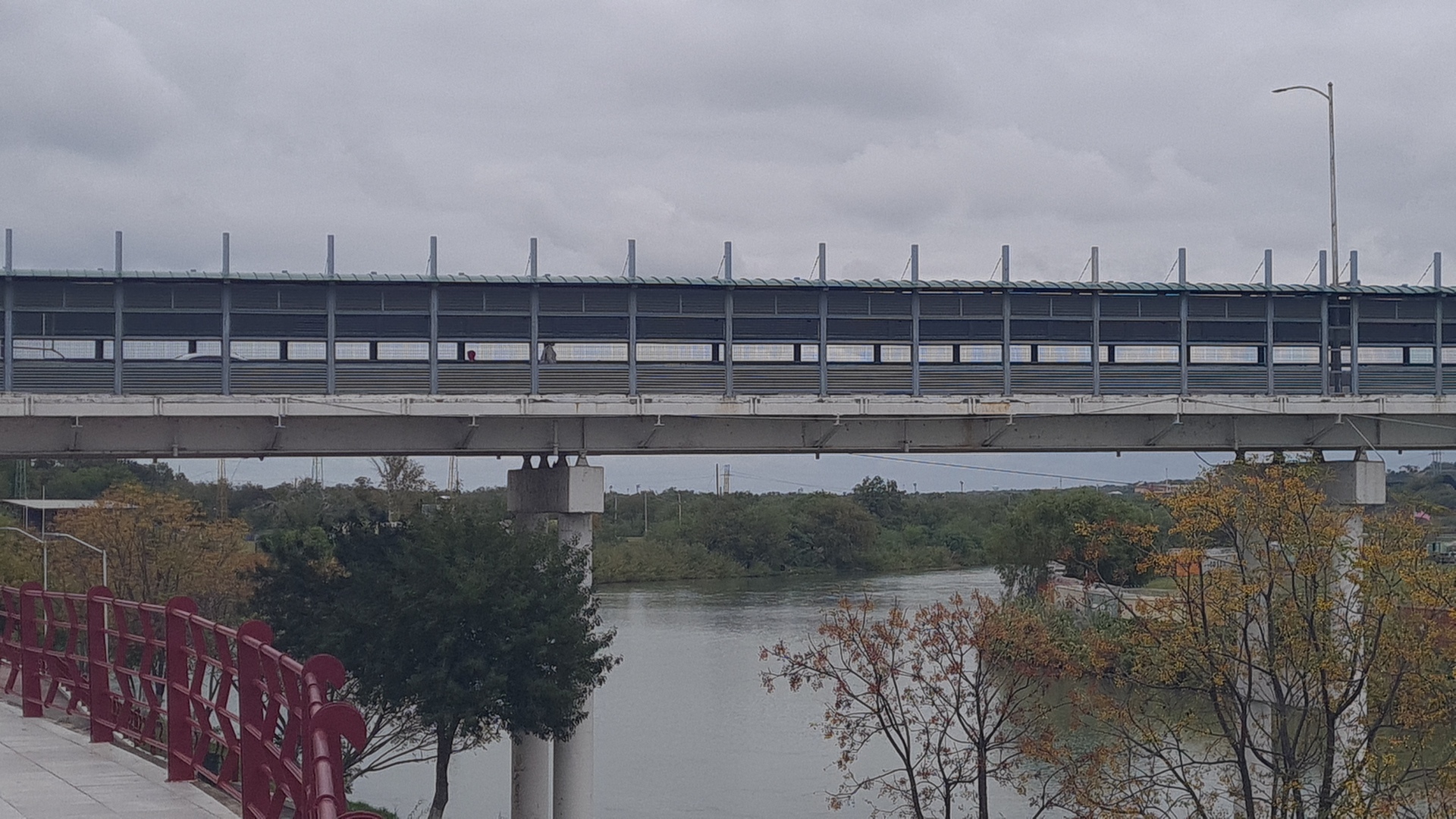 Detiene Guardia Nacional a ciudadano de EU con arma de fuego en Puente Internacional I