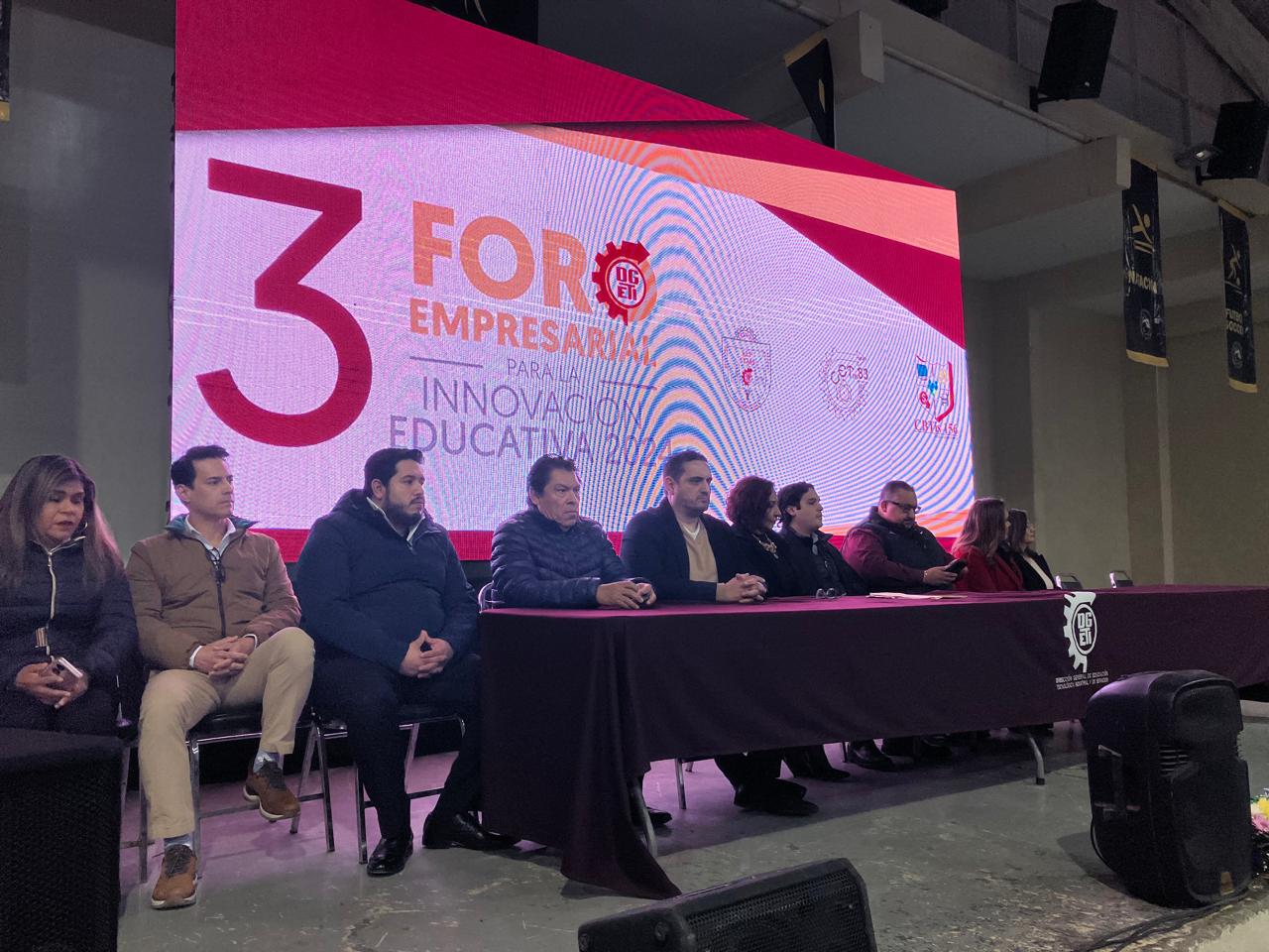 Se llevó a cabo el Tercer Foro Empresarial para la Innovación Educativa, en las instalaciones del Tecnológico de La Laguna.  (EL SIGLO DE TORREÓN)