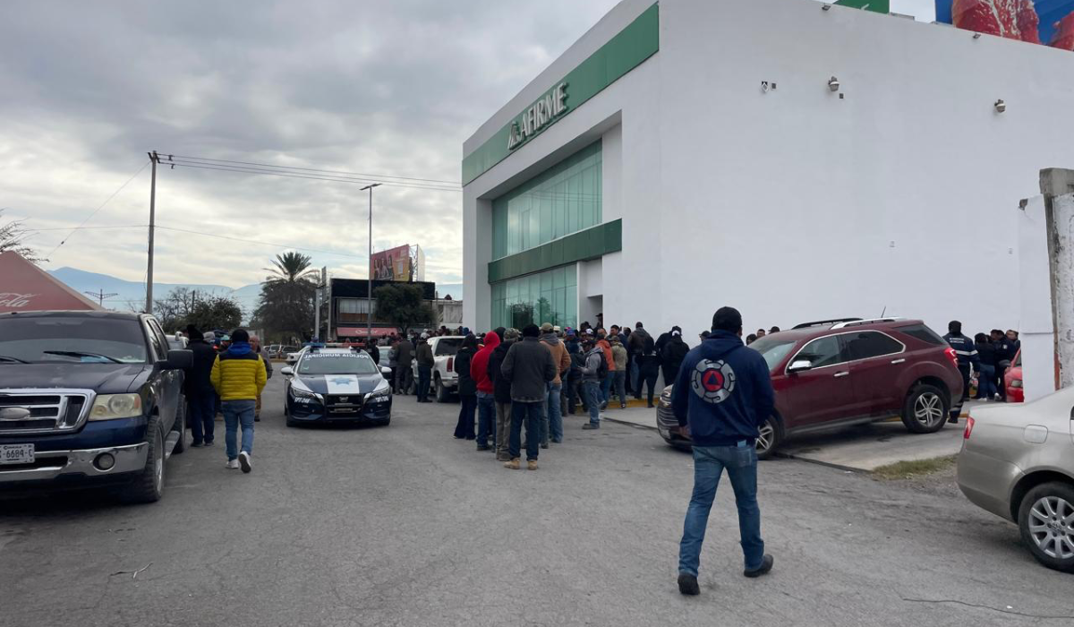 Burócratas citados a cobrar salarios en ventanilla bancaria directa