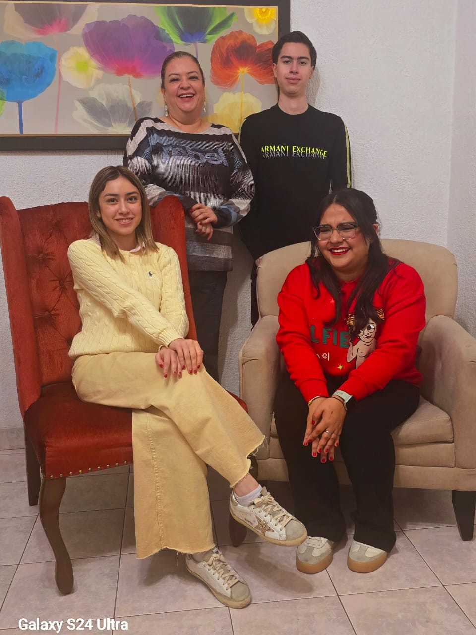 Cony, Noé, Jazel y Karla.
