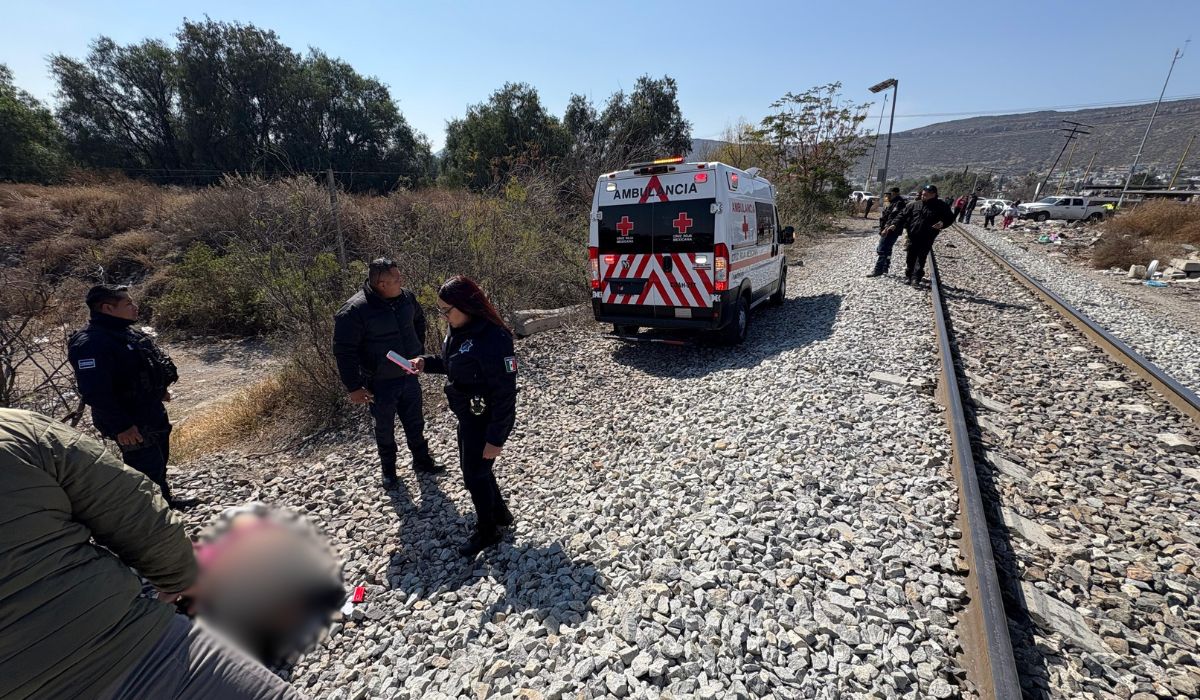 Mujer embarazada muere luego de que la arrollara el tren