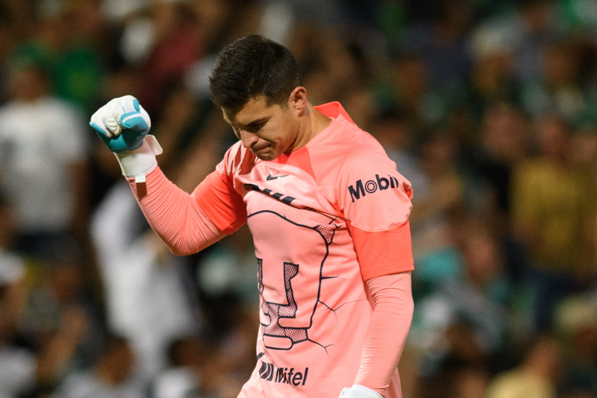 ¿A Santos Laguna? Pumas despide a Julio González con mensaje en redes