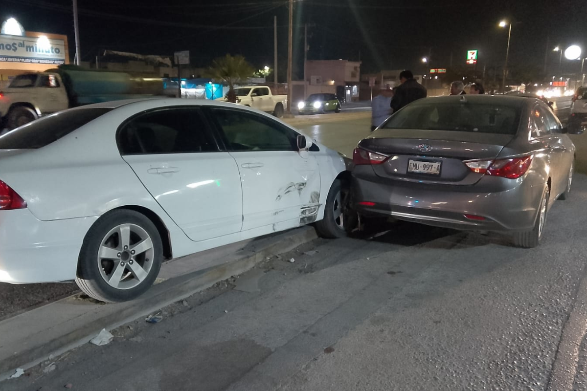 Accidente vial en Torreón deja únicamente daños materiales