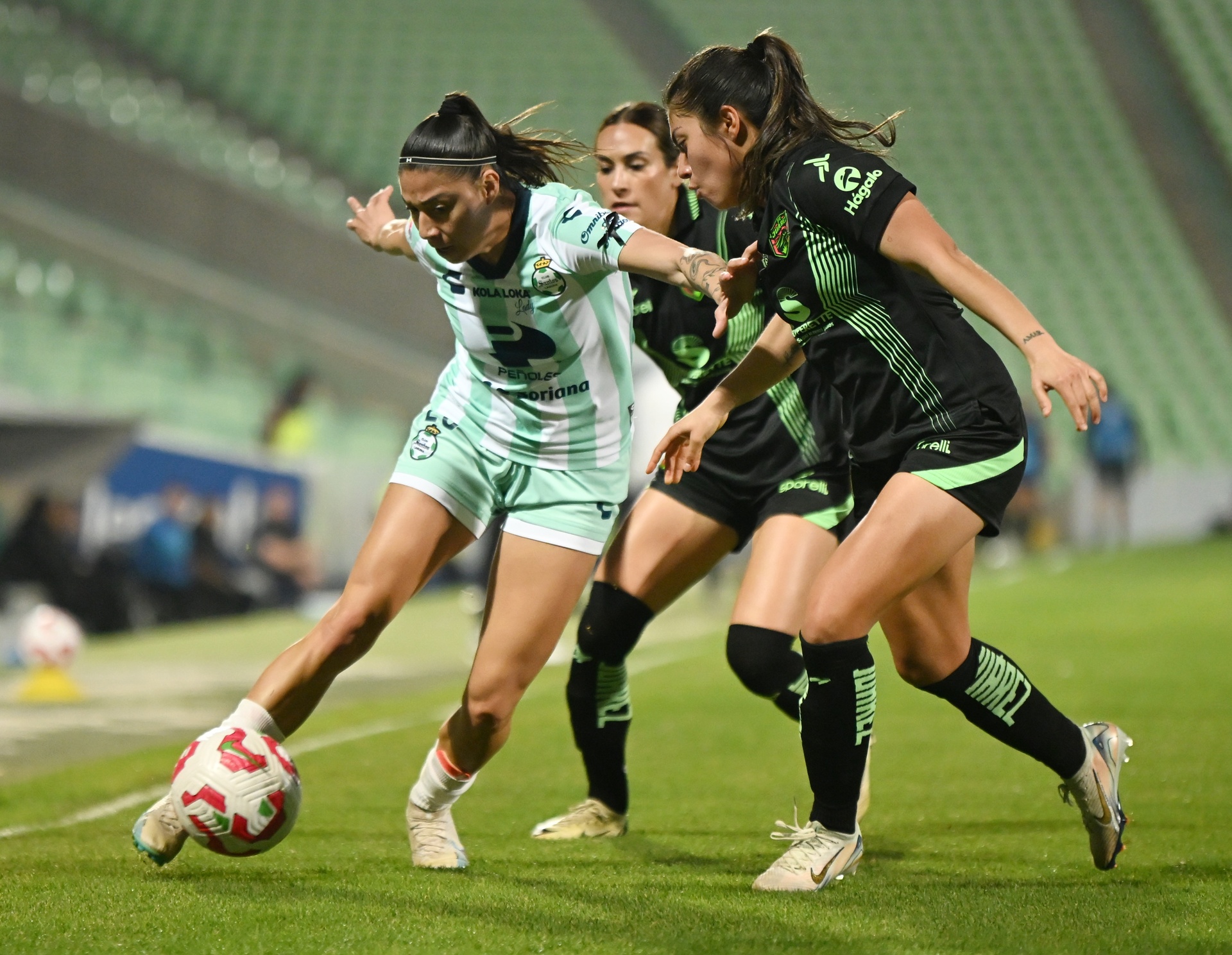 Lia Romero estará seguramente en el ataque albiverde, que visita este viernes en el Alfonso Lastras, al Atlético
de San Luis Femenil. (Ramón Sotomayor)