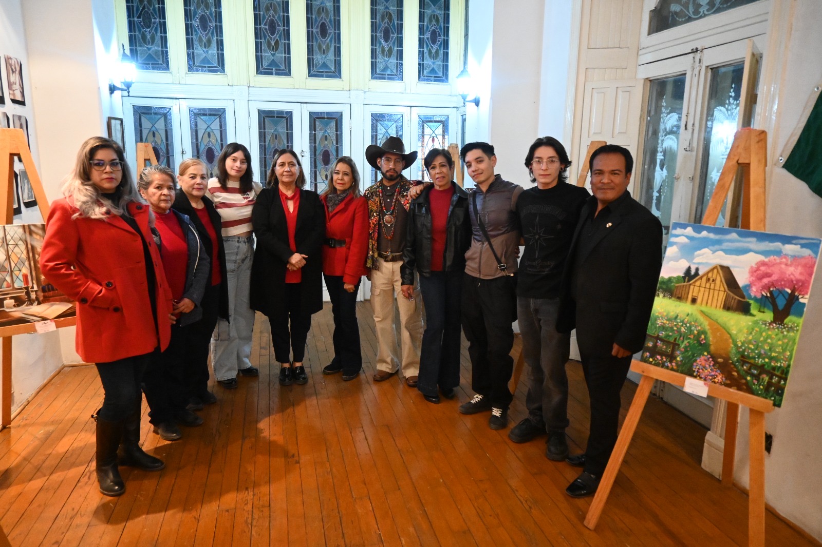 Inaguran exposición pictórica en Museo Histórico Chalet Gorosave en Lerdo