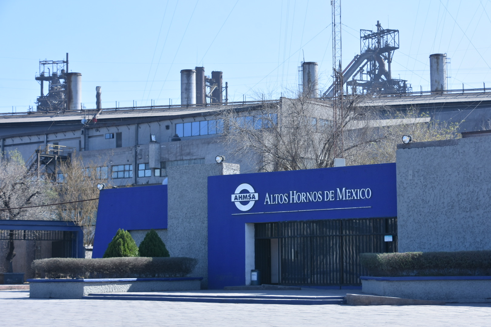 AHMSA: Obreros exigen finiquitos conforme al contrato