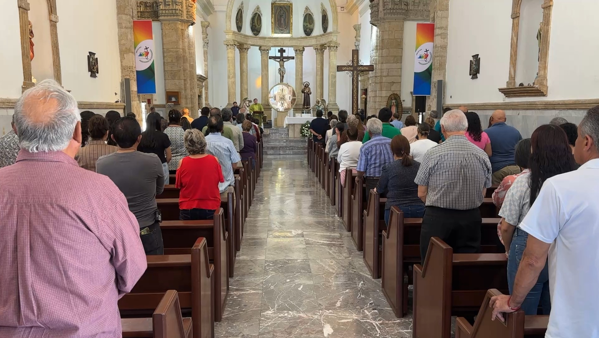 Rector del Seminario visita Monclova y promueve vocaciones sacerdotales