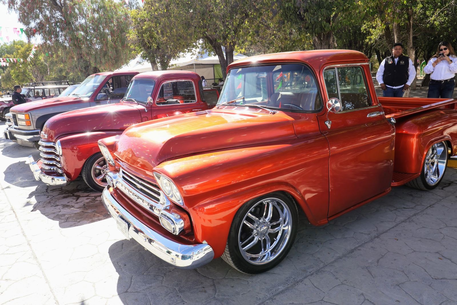 Celebran el Día Nacional del Auto Antiguo en Arteaga