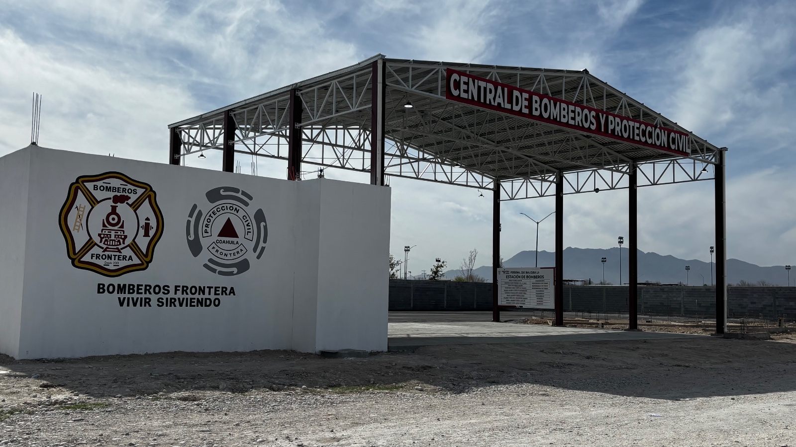 Inutilizable, la nueva Central de Bomberos y Protección Civil de Frontera