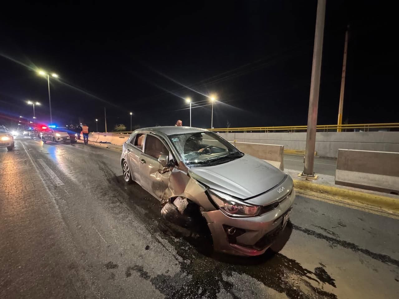 Ebrio al volante protagoniza volcadura sobre la carretera Torreón - San Pedro