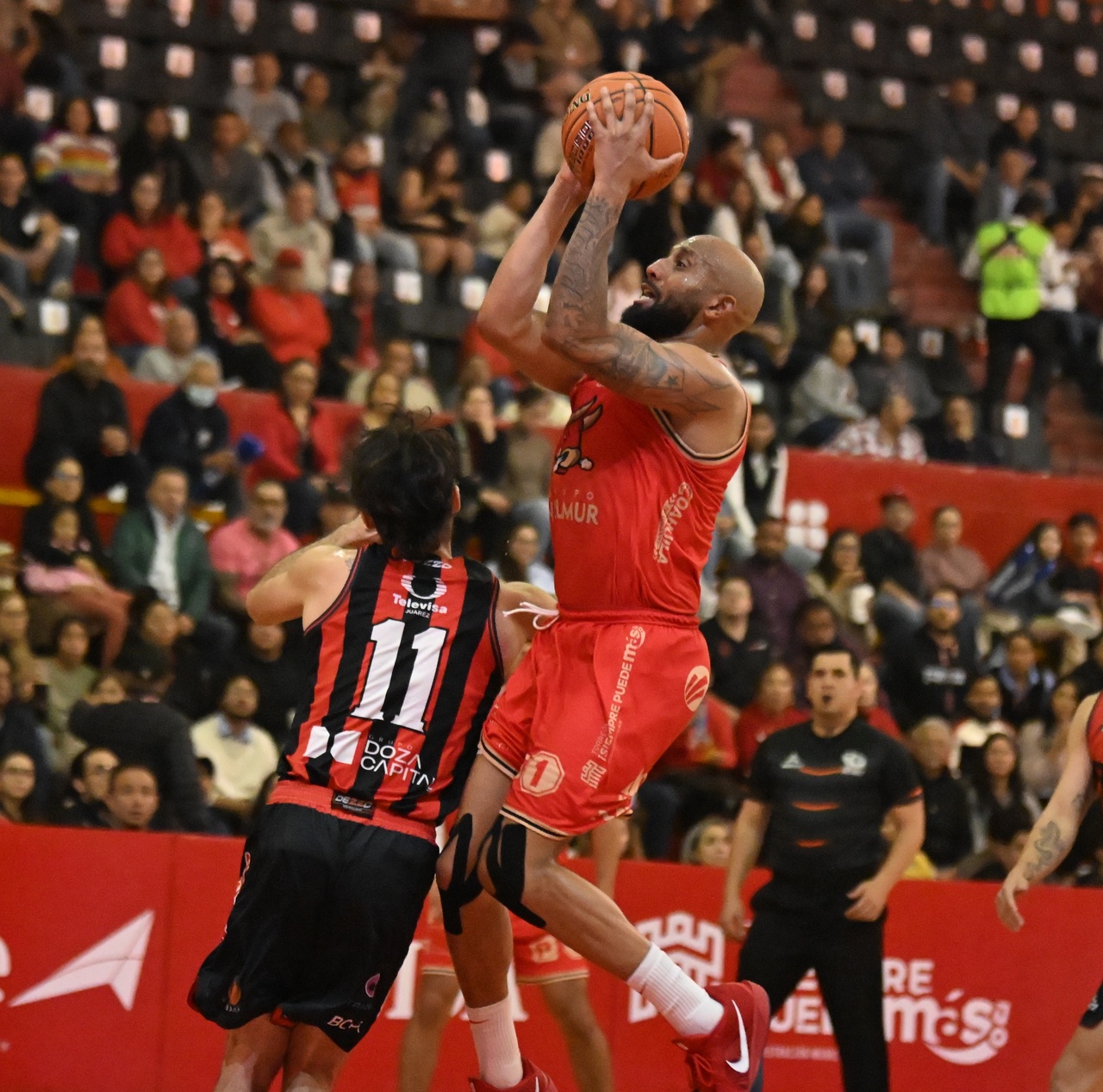 Con todo el apoyo de su gente, los 'Astados' lograron una nueva victoria en el Auditorio Municipal de Torreón, ahora frente a la escuadra juarence, en acción de la semana 14 de la LBE.