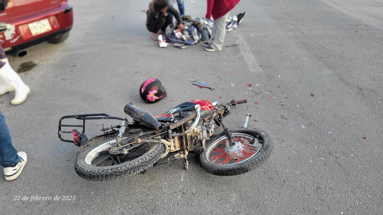 Accidente de motocicleta en Gómez Palacio deja un lesionado