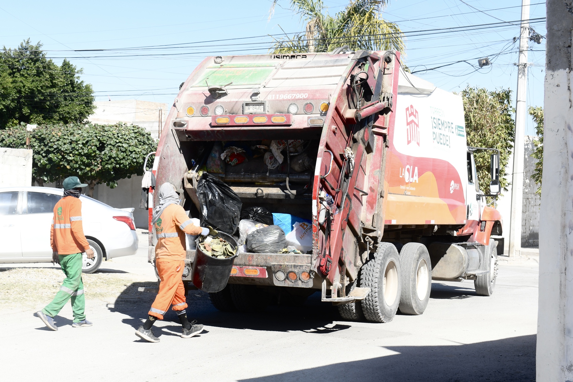 El director de Servicios Públicos mencionó que el año pasado se aplicaron más de 300 actas administrativas por distintas observaciones en el servicio de limpieza. (EL SIGLO DE TORREÓN)