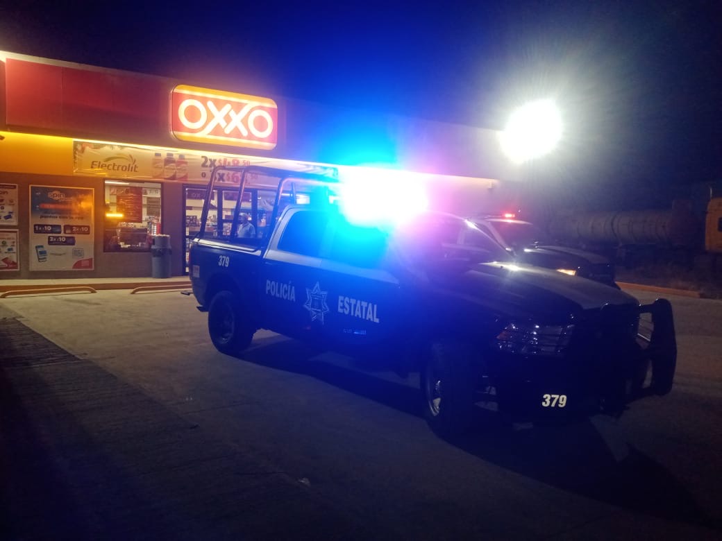 Asalto en Oxxo de Gómez Palacio.