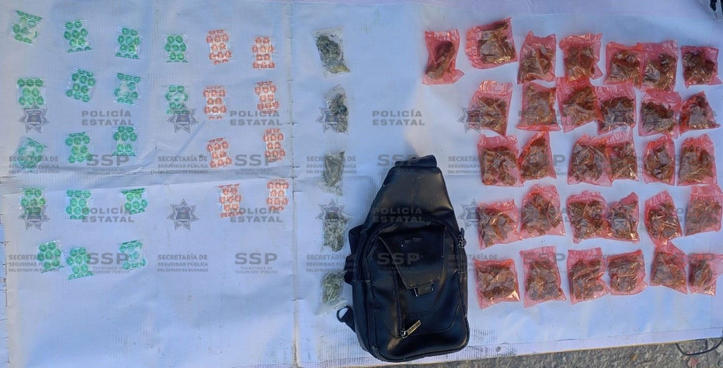 Aseguran mochila con marihuana cocaína y cristal en Gómez Palacio