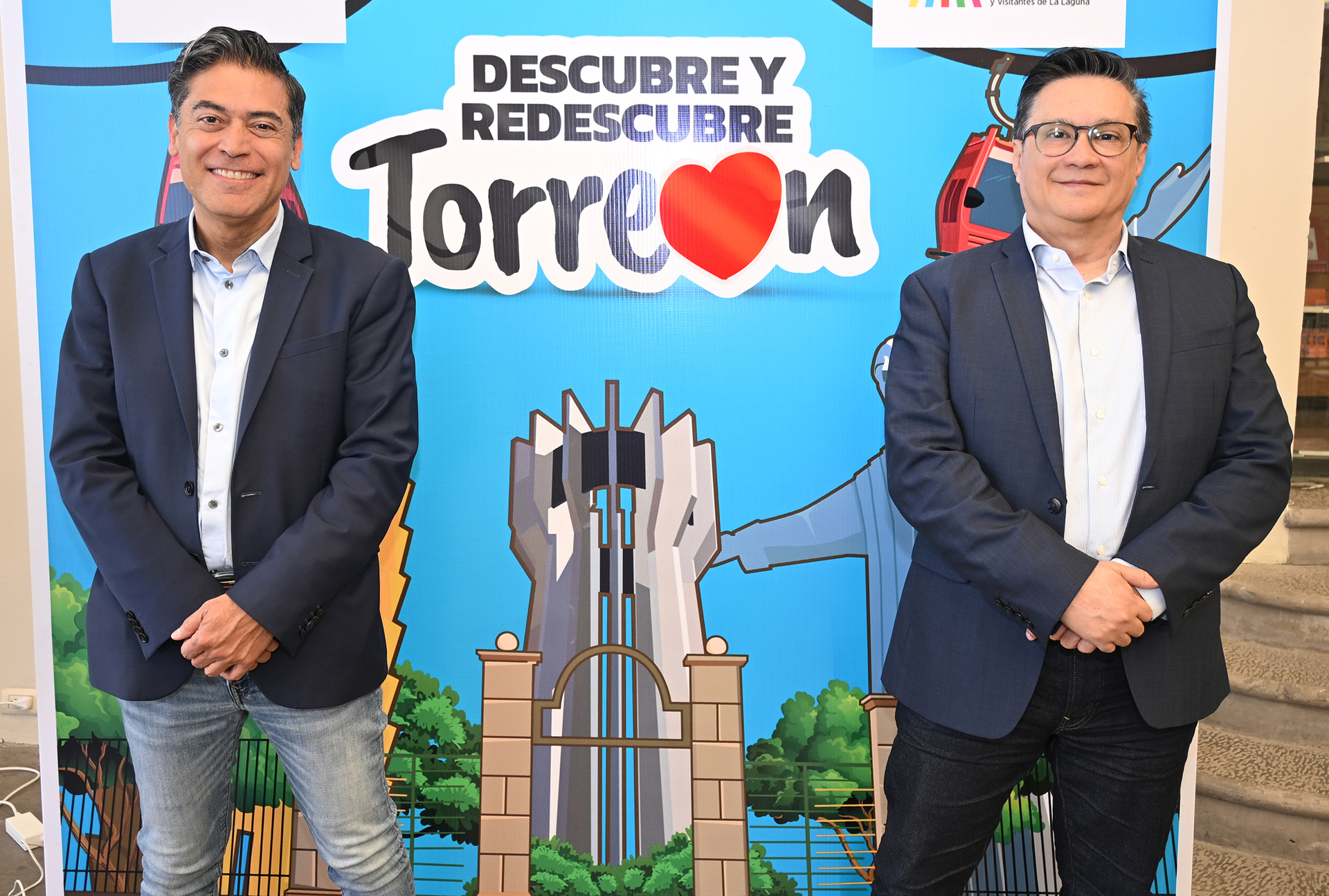 Entusiasmados.En un descanso que tuvieron, Bruno y Carlos platicaron en exclusiva con El Siglo de Torreón de la emoción que les dio volver a la tierra que los vio nacer (EL SIGLO DE TORREÓN/RAMÓN SOTOMAYOR)

