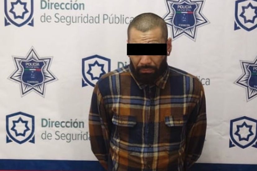 Detienen a hombre con 20 dosis de cristal en Torreón