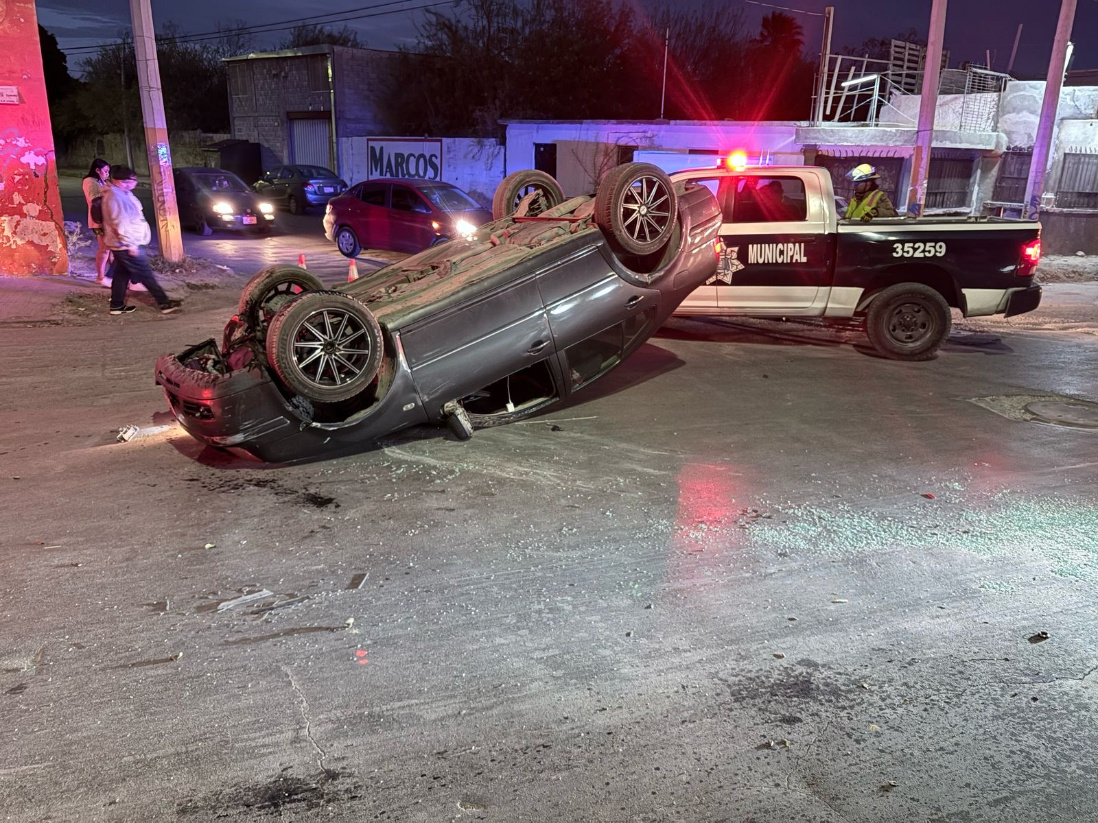 Ebrio conductor protagoniza accidente durante la mañana del viernes en Torreón