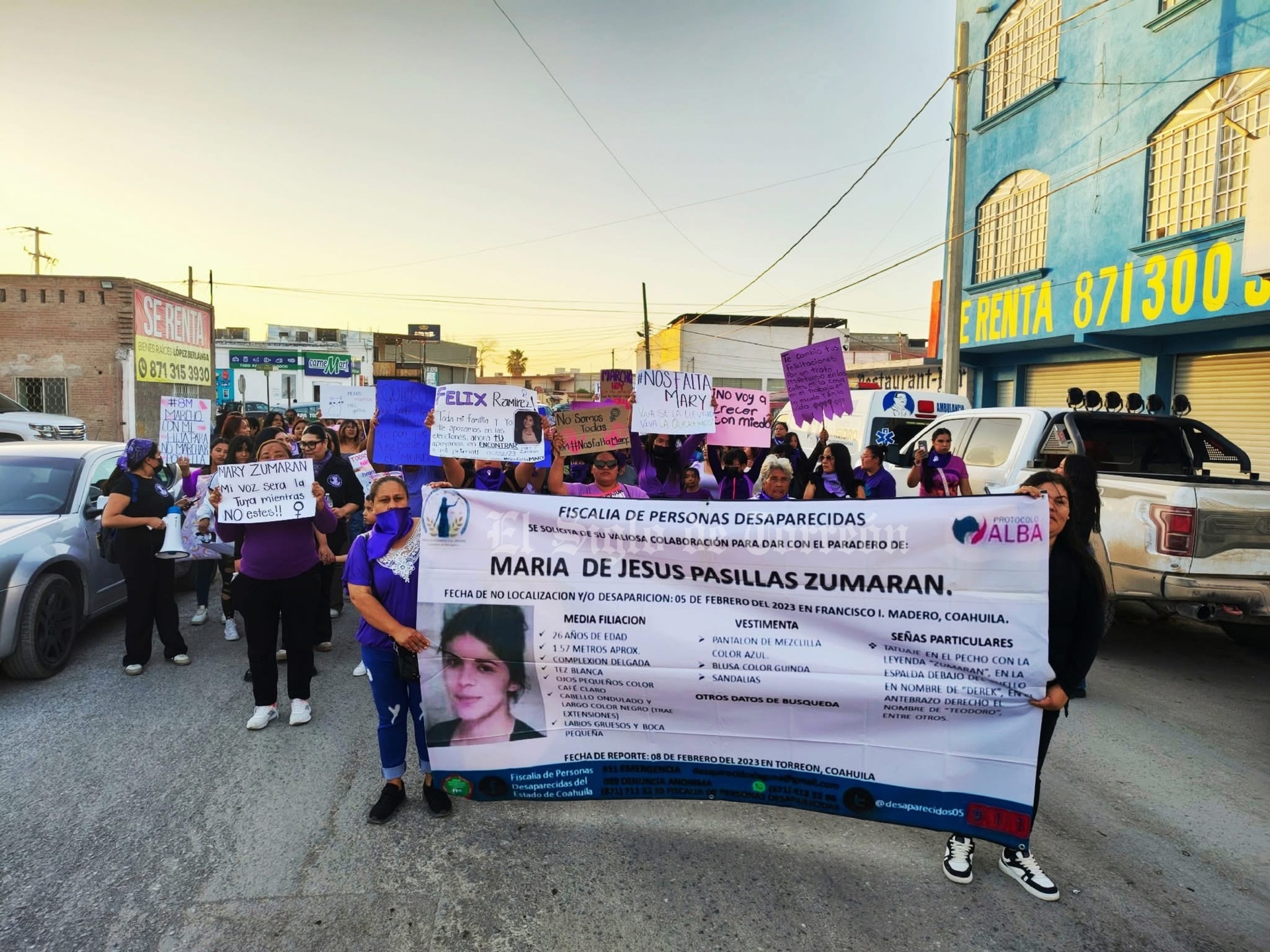 Movilización del 8M en Madero, tranquila y con la participación de mujeres policía