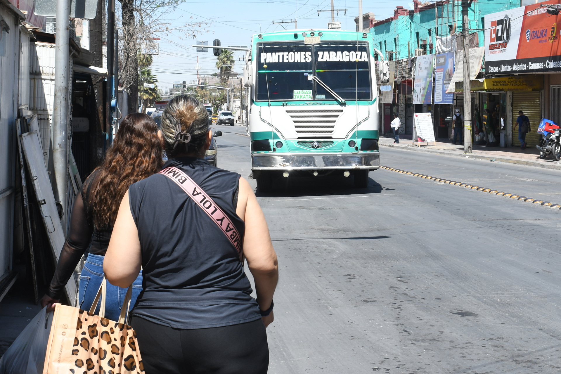 Buscan mejorar Ruta Sur panteones en atención a las quejas