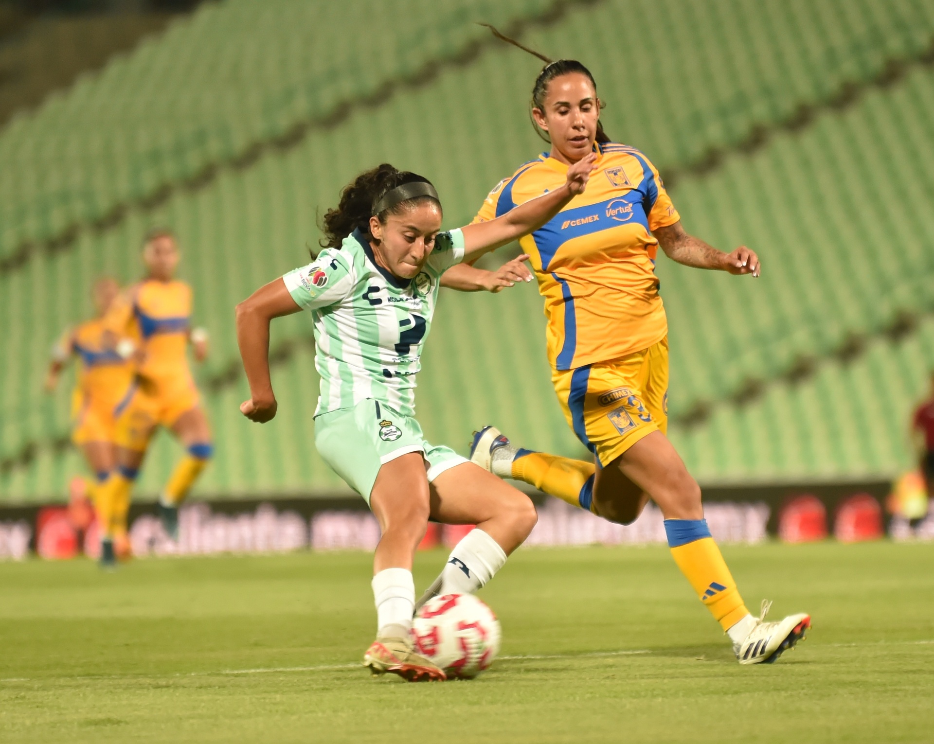 Las laguneras, que acumulan diez partidos consecutivos sin conocer la victoria, se medirán ante uno de los equipos más fuertes de la Liga. (Archivo)
