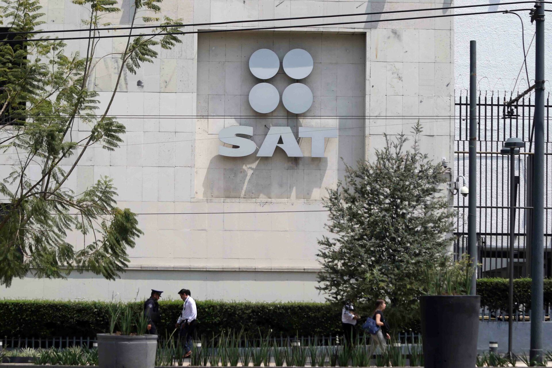 SAT amplía horario de atención por Declaración Anual de empresas