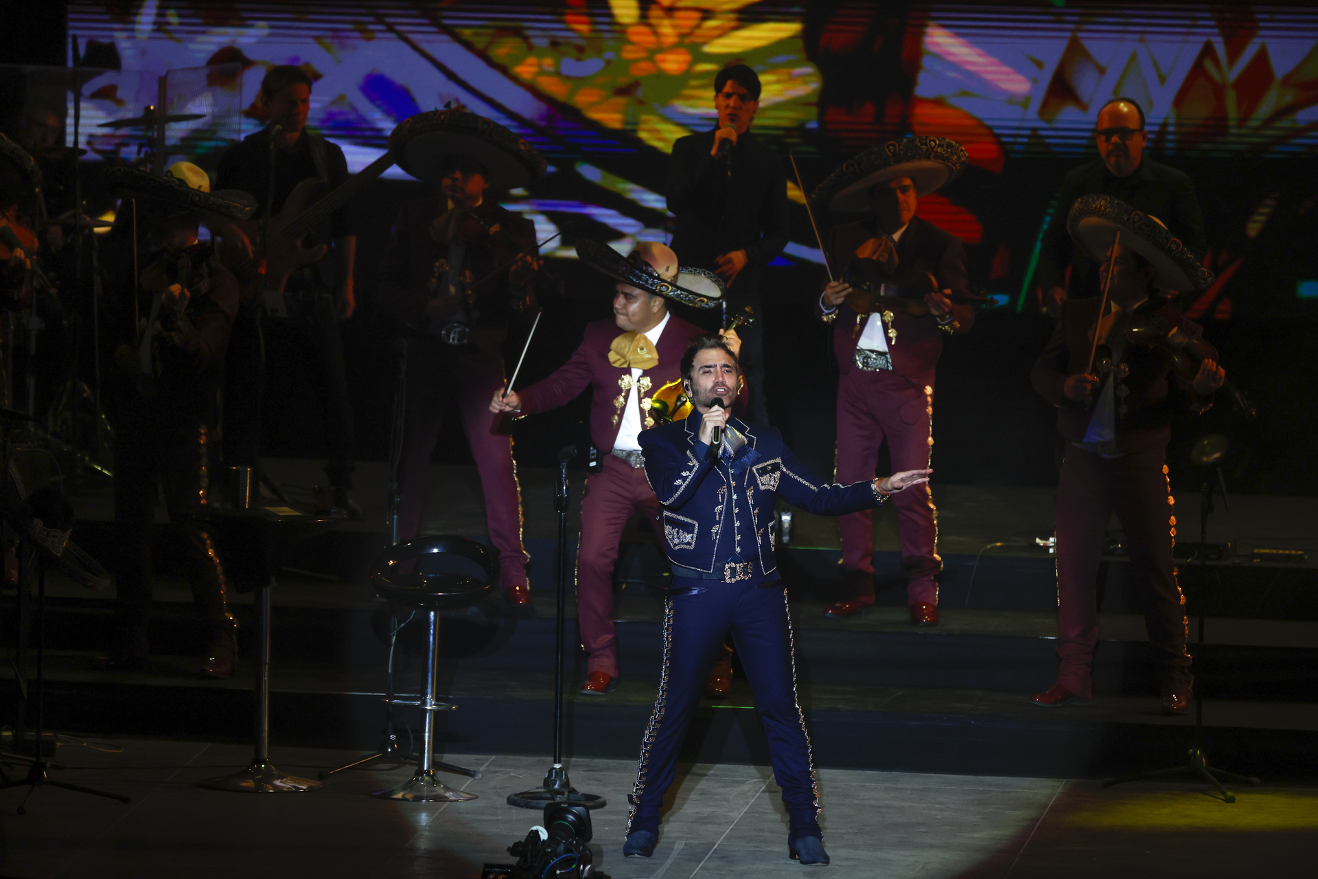 Homenaje. De Rey a Rey promete ser un concierto lleno de nostalgia, cariño y respeto, hacia Vicente Fernández.