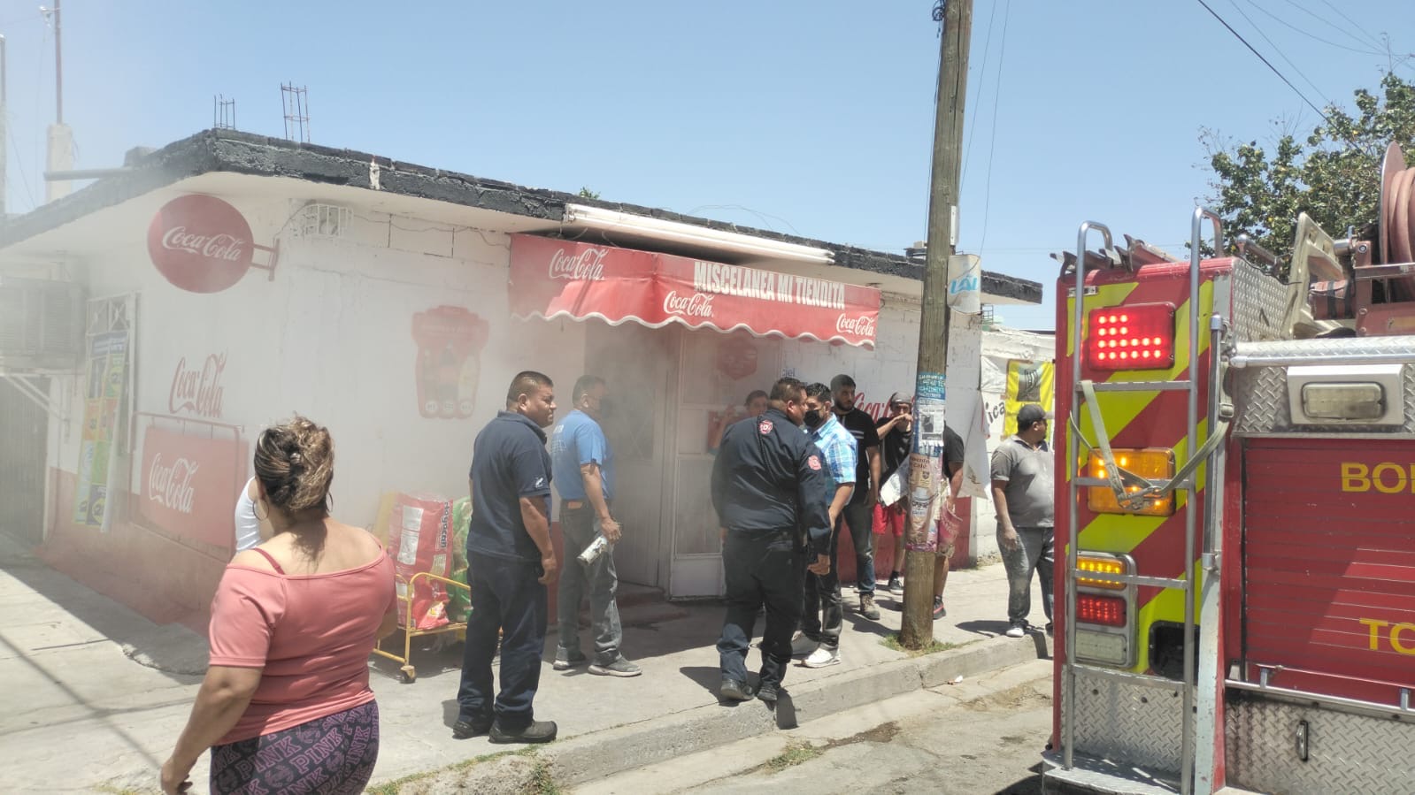Se incendia miscelánea de la colonia Obispado de Torreón