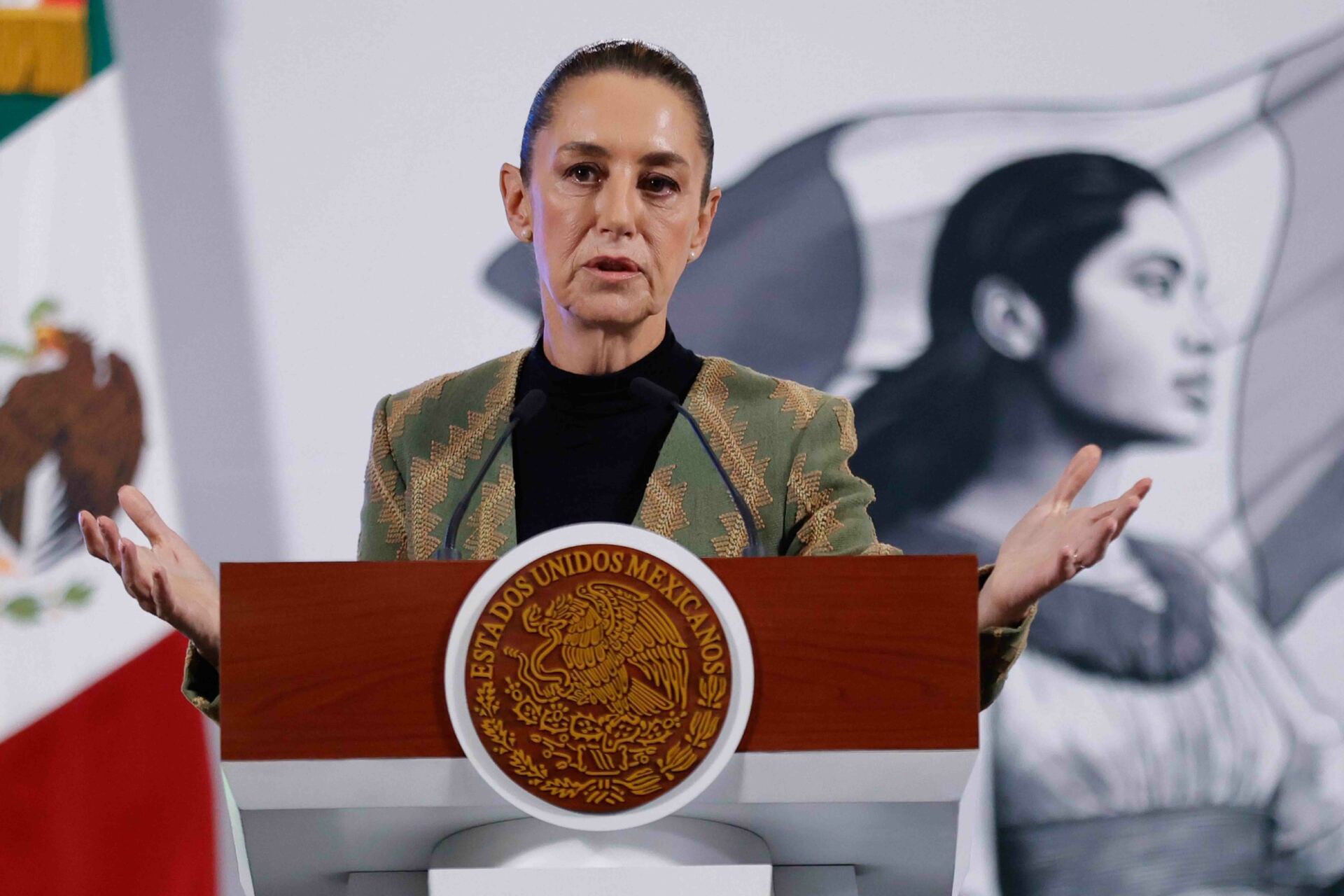 Anuncian inversión de Unilever por 30 mil mdp en México y retiro de aranceles a autopartes