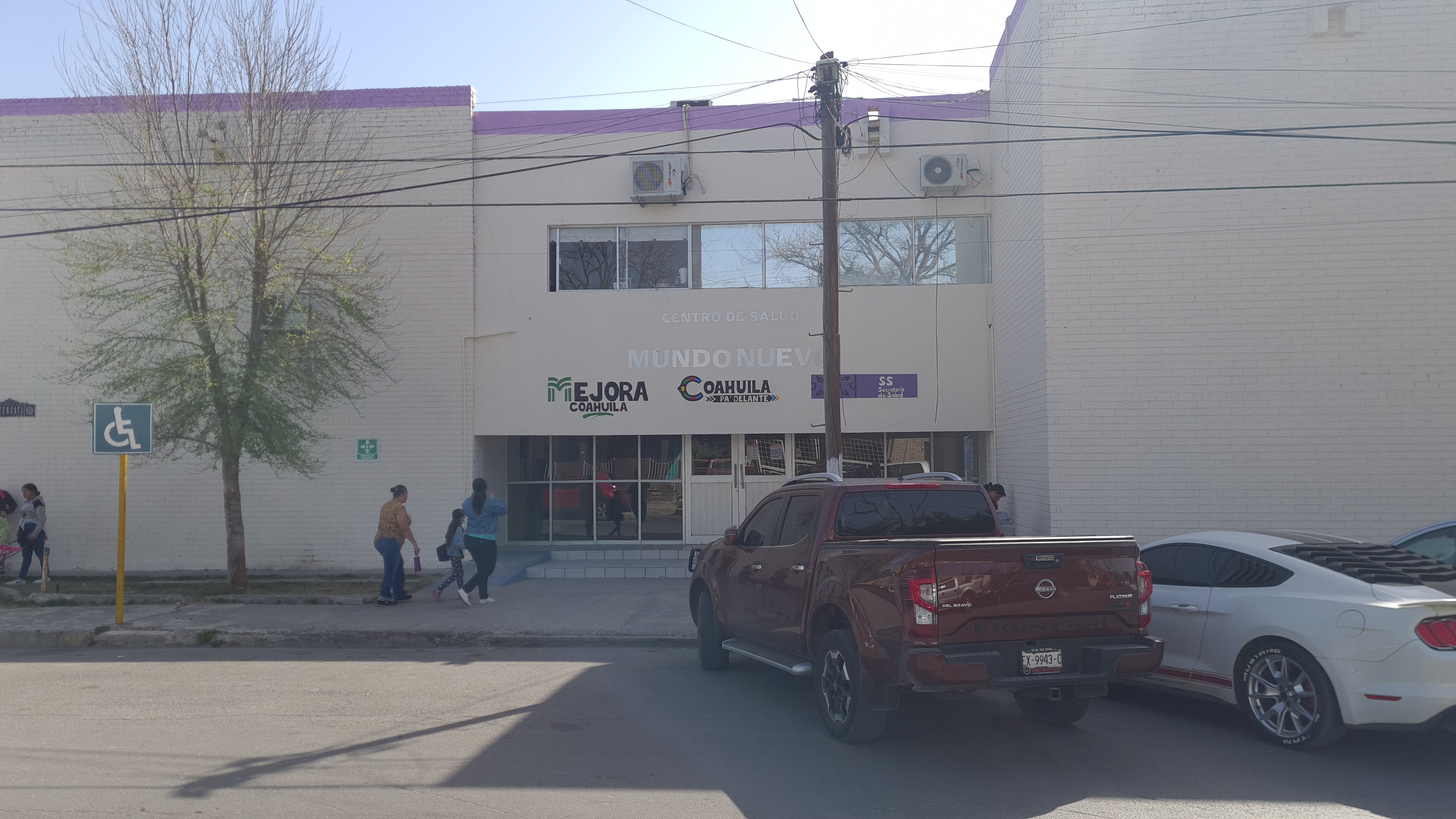 ¿Cómo registrarse para prótesis dentales y cirugía de cataratas en Piedras Negras?