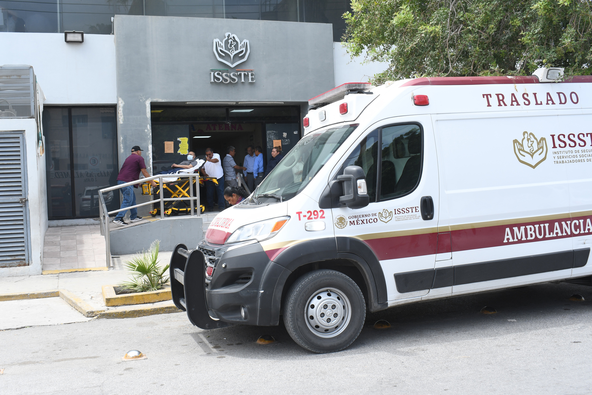 Garantizan derechos laborales en traslado al nuevo hospital del ISSSTE en Torreón