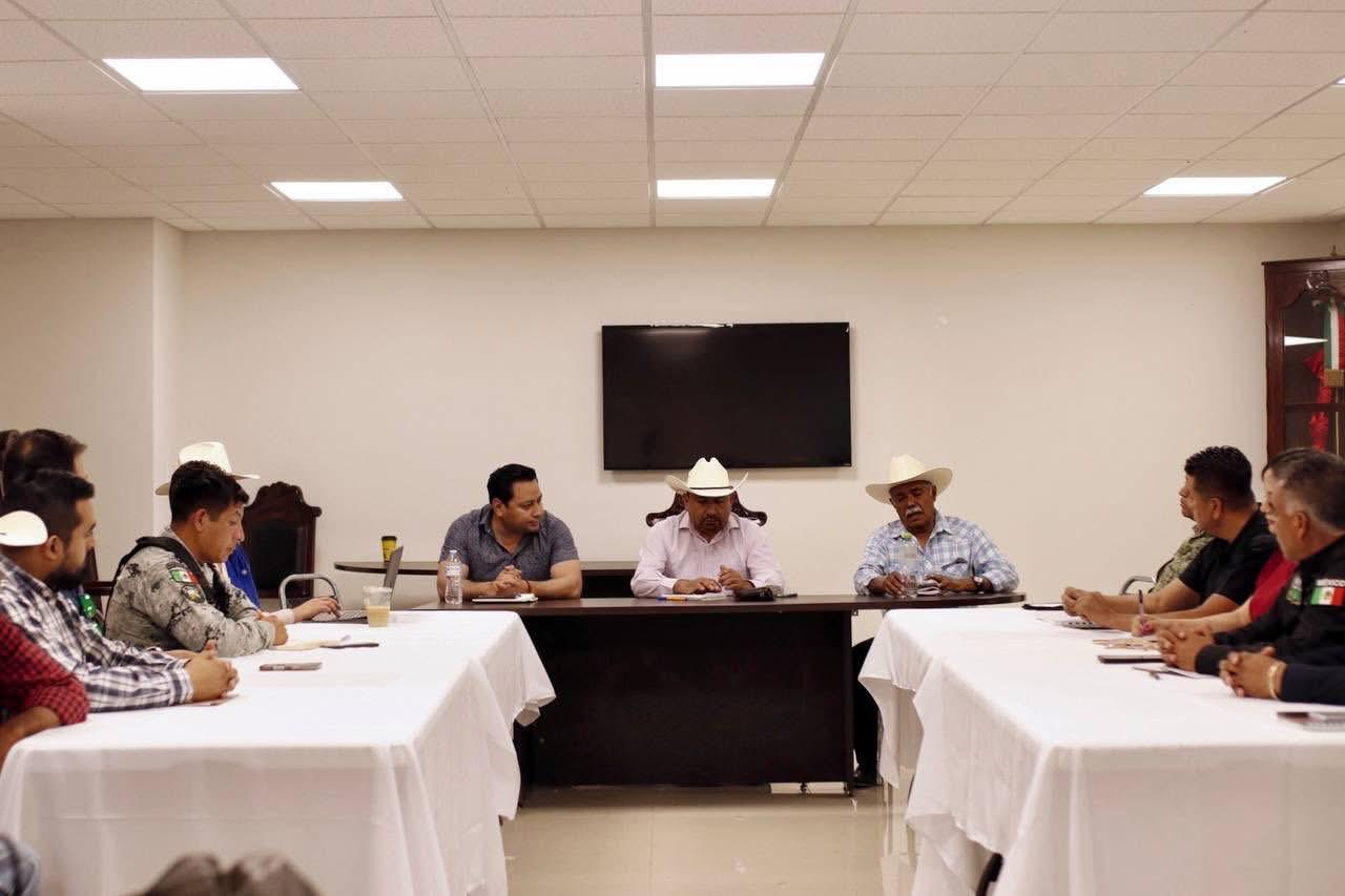 Toman acuerdos para reforzar la seguridad en Francisco I. Madero