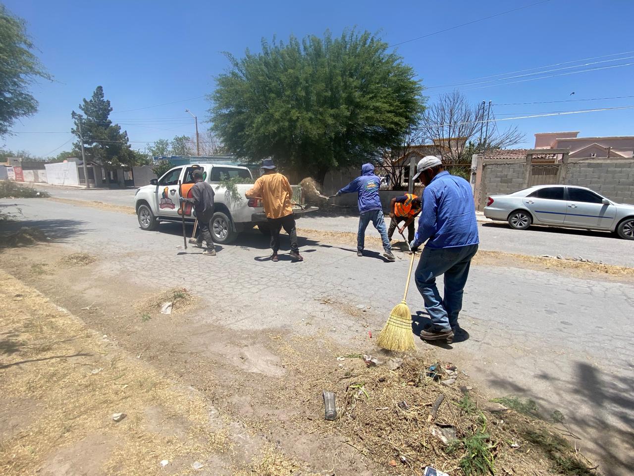 Se preparan para recibir a visitantes por el 10 de mayo al Panteón Municipal de San Pedro