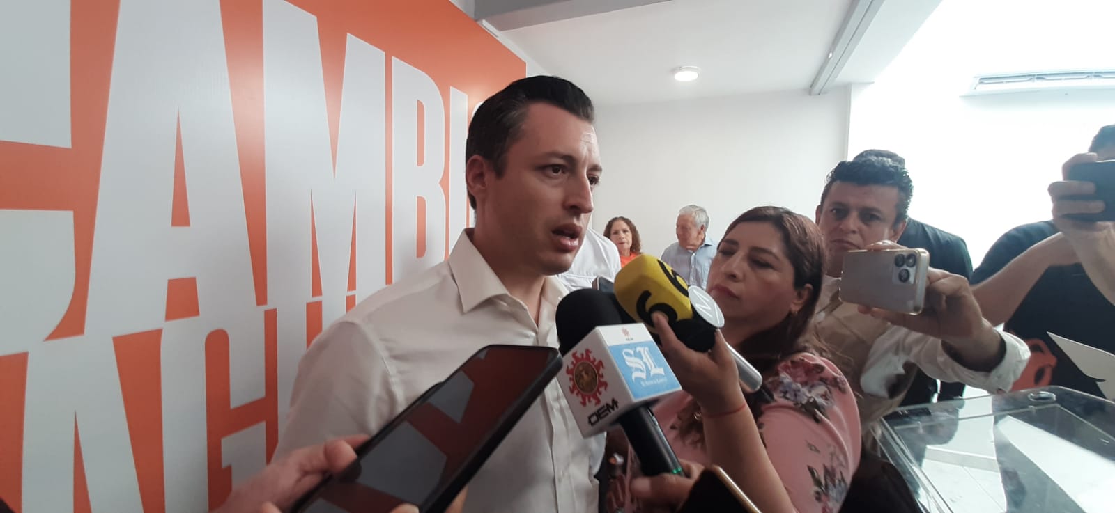 Espera senador Colosio Riojas retroalimentación en Ley de Telecomunicaciones