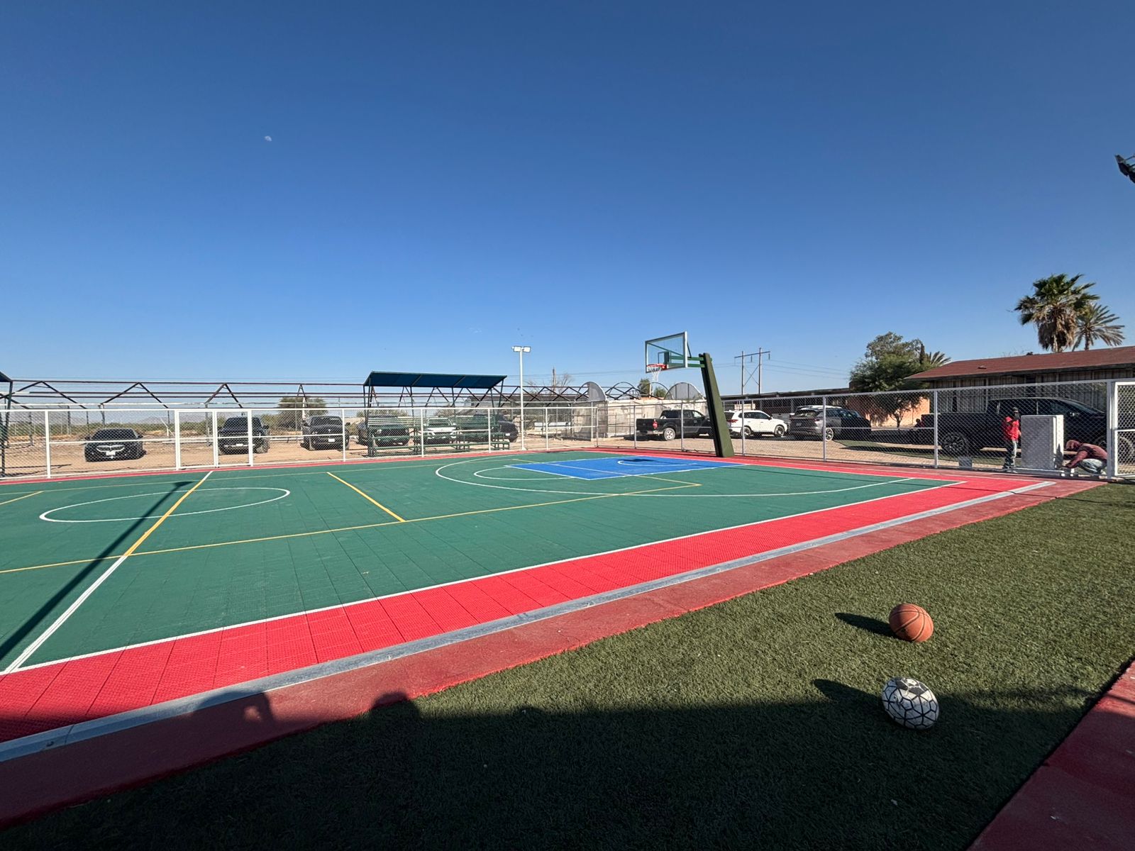 Inaugura canchas del Instituto Tecnológico de Torreón