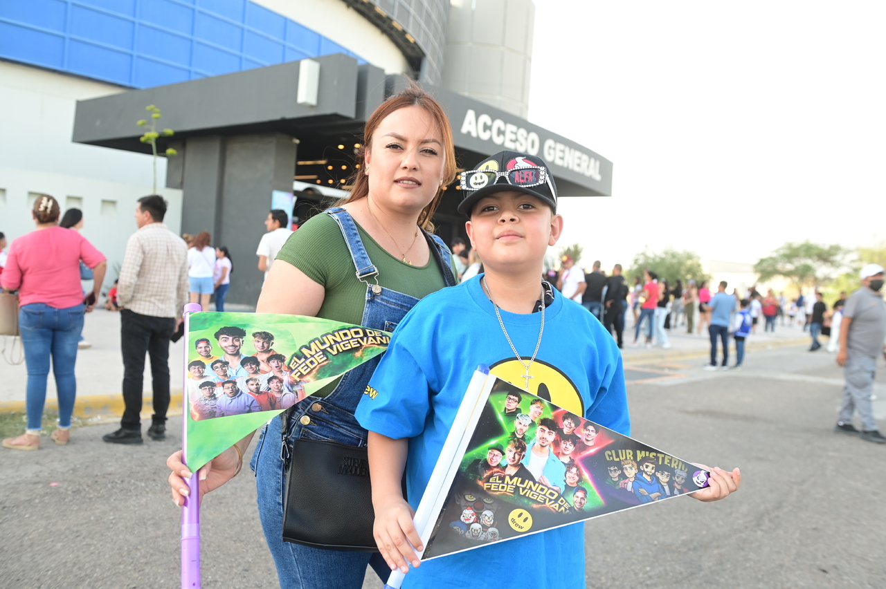 Zulema Hernández y Dominic Mireles.