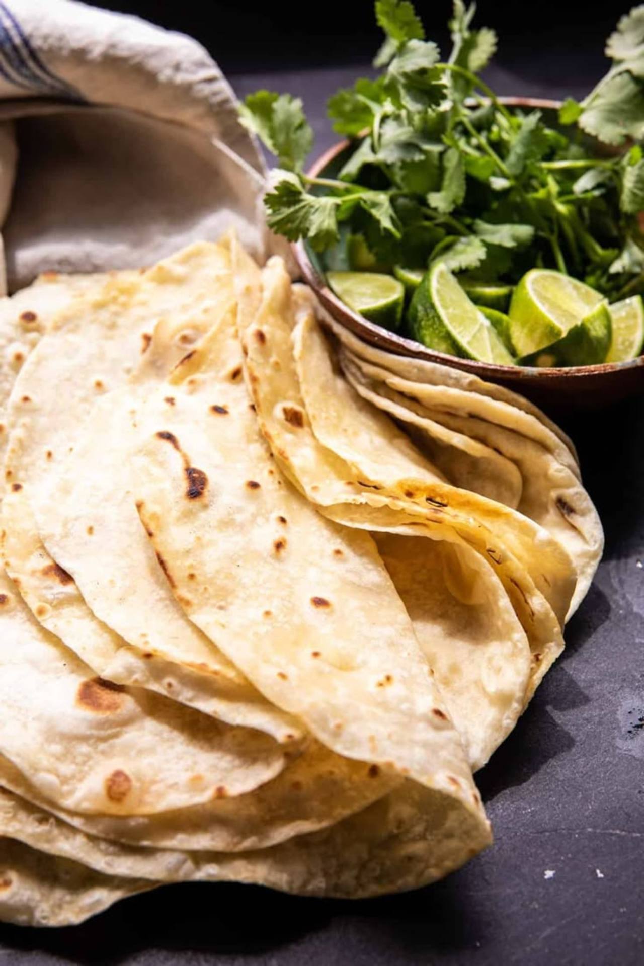 Las tortillas de harina, versatilidad y tradición en cada bocado, pero con un balance nutricional que debe tomarse en cuenta.