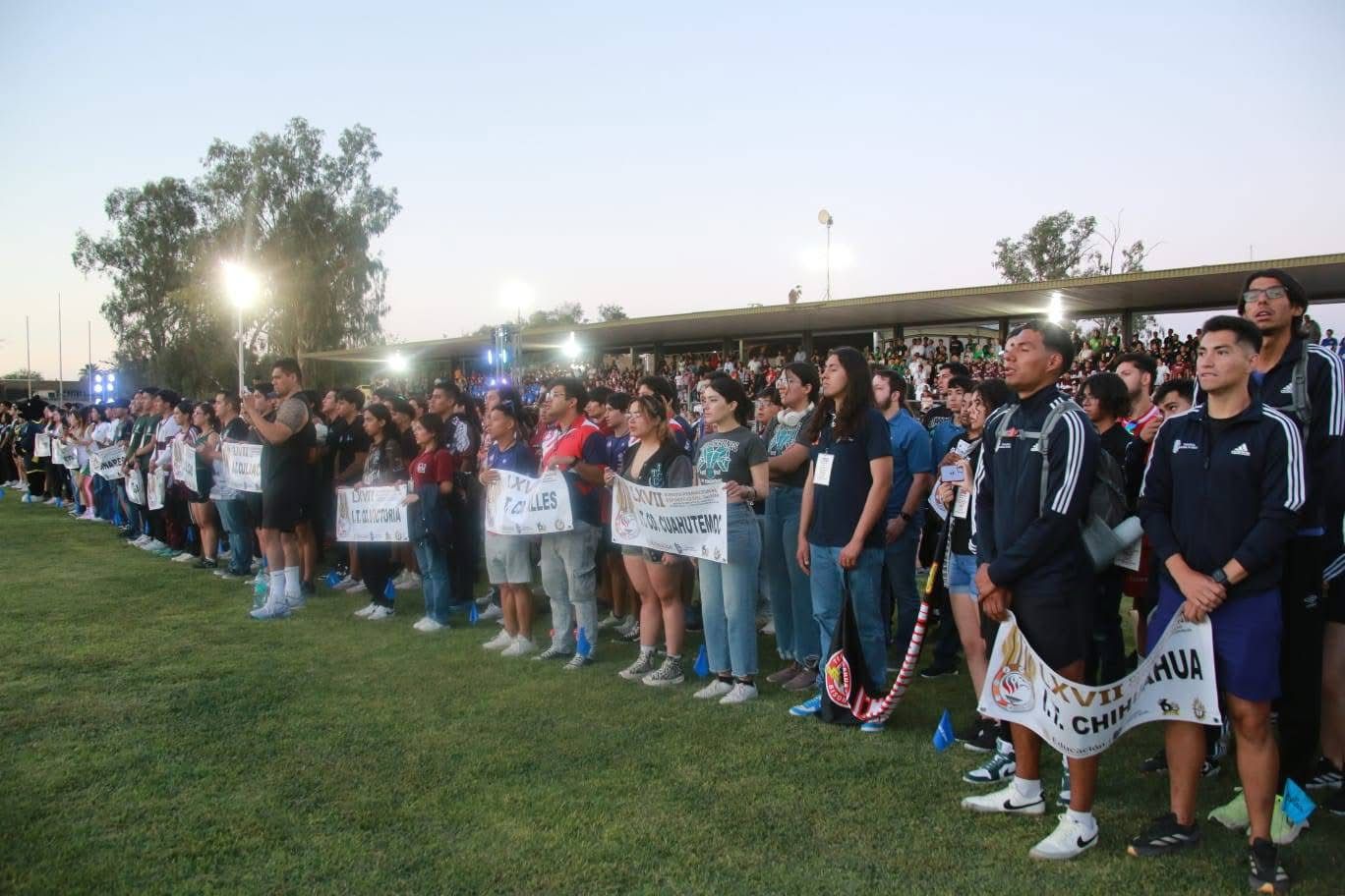 Con la participación de decenas de alumnos de tecnológicos de diferentes estados del país, se realizó ayer la ceremonia de apertura. (Especial)
